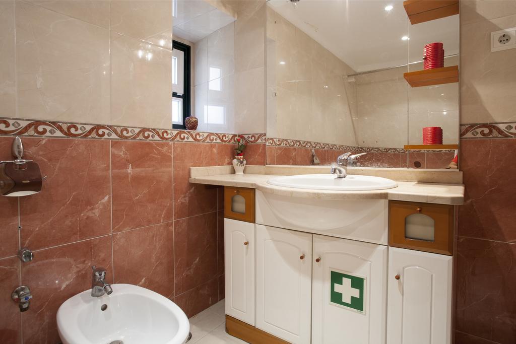 Flh Baixa Comfortable Apartment Lisbon Bilik gambar