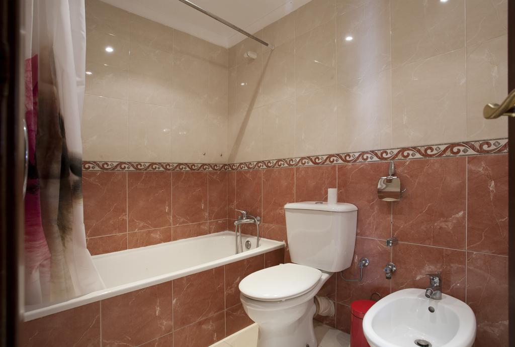 Flh Baixa Comfortable Apartment Lisbon Bilik gambar